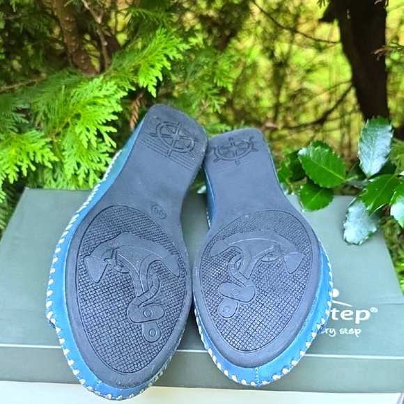 Spring Step Blue Laser-Cut Mules - Picture 7 of 8